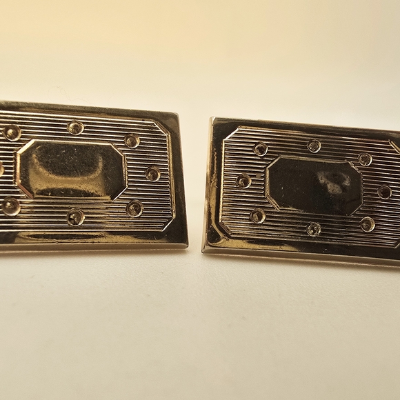 Vintage Rectangle Gold Cufflinks With Nice Design. - Picture 2 of 3